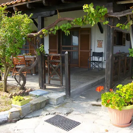 Elli's House 伊里斯斯